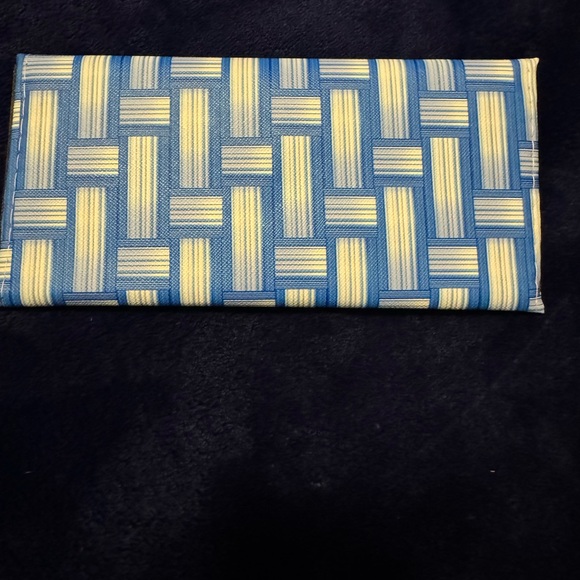 Wallet or Clutch - Picture 4 of 4